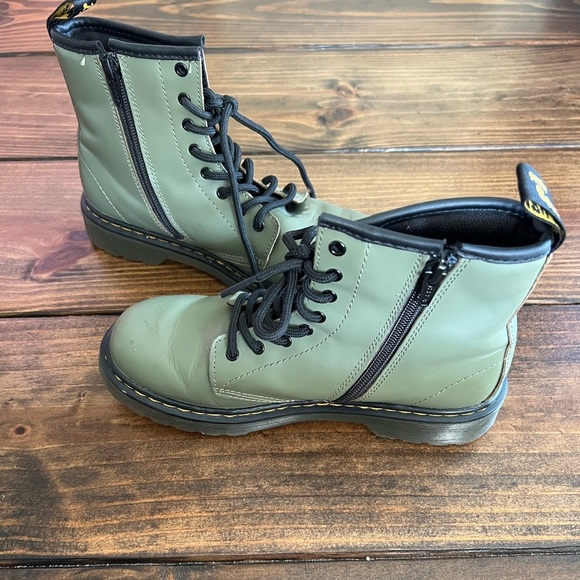 Doc Marten’s Olive Green Lace-Up Boots, youth size 4, EUC, combat, moto, lace-up - Picture 4 of 9